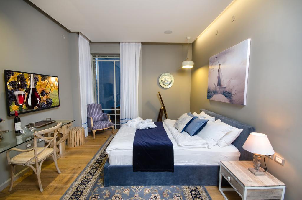 Chateau Glili (Adults Only) Safed Bilik gambar
